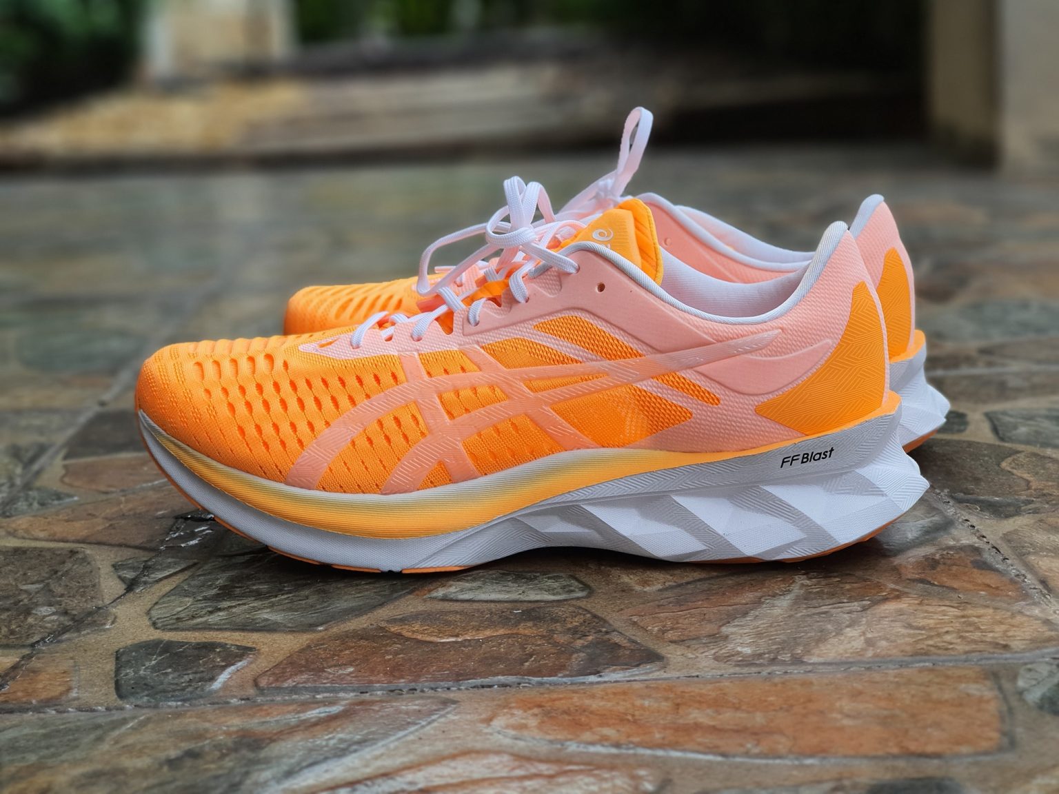 asics novablast review uk